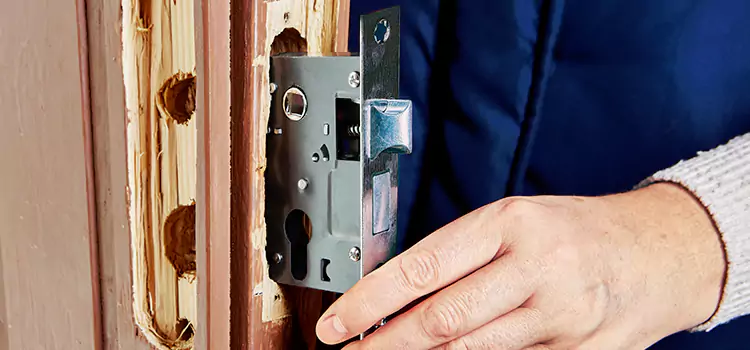 Garage Door Lock Replacement Marpole