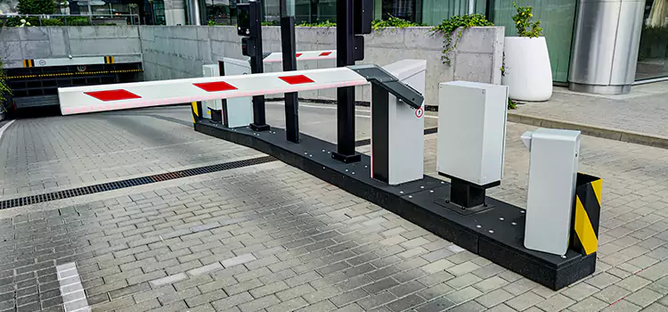 Custom Gate Design & Integration Marpole
